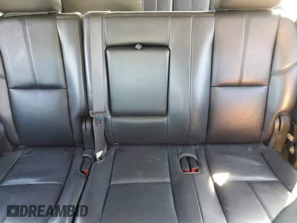 2013 Chevrolet Tahoe LT с VIN 1GNSKBE02DR288491, выставлен на аукционе Copart как лот 84919385 с пробегом 186 061 миль миль и Списание • Salvage title. История ставок и продаж доступна на DreamBid. Изображение 10.