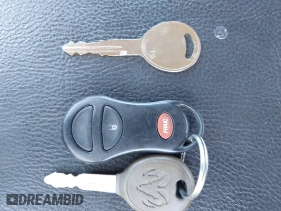2003 Dodge 2500 ST с VIN 3D7KU28673G704235, выставлен на аукционе IAAI как лот 43228434 с пробегом 141 641 миль миль и . История ставок и продаж доступна на DreamBid. Изображение 11.
