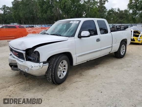 2001 GMC Sierra 1500 SLE z VIN 2GTEC19V511150807, wystawiony jako Copart lot #57902155 z przebiegiem 215 568 mil mil oraz Szkoda całkowita • Salvage title. Historia ofert i sprzedaży dostępna na DreamBid. Obrazek 1.