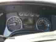 2013 Ford F-150 XL z VIN 1FTFW1ET1DKD78954, wystawiony jako Copart lot #53777715 z przebiegiem 156 197 mil mil oraz Czysty tytuł • Clean title. Historia ofert i sprzedaży dostępna na DreamBid. Obrazek 9.