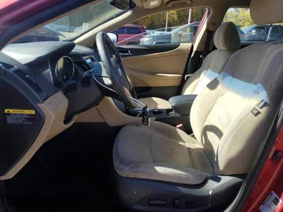 2012 Hyundai Sonata GLS z VIN 5NPEB4AC3CH480719, wystawiony jako Copart lot #82523965 z przebiegiem 132 750 mil mil oraz Czysty tytuł • Clean title. Historia ofert i sprzedaży dostępna na DreamBid. Obrazek 7.