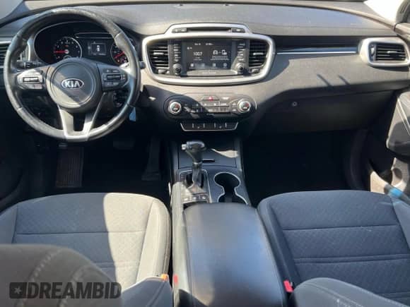 2018 Kia Sorento LX с VIN 5XYPGDA30JG367406, выставлен на аукционе Copart как лот 89929015 с пробегом 135 008 миль миль и Чистый • Clean title. История ставок и продаж доступна на DreamBid. Изображение 9.