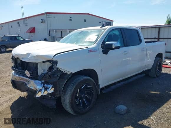 2022 Chevrolet Silverado 1500 LT z VIN 3GCUYDED7NG219036, wystawiony jako IAAI lot #42701074 z przebiegiem 38 283 mil mil oraz . Historia ofert i sprzedaży dostępna na DreamBid. Obrazek 18.