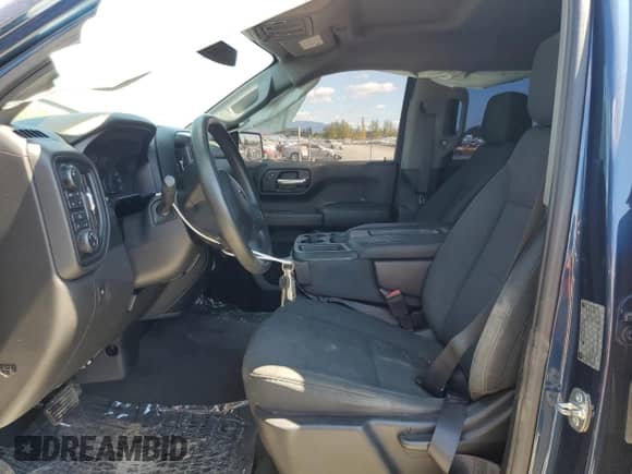 2019 Chevrolet Silverado 1500 Custom Trail Boss with VIN 3GCPYCEF7KG174717, listed as a Copart auction lot 68939205 with 81,796 mi miles and Salvage title. Bid and sale history available at DreamBid. Image 7.