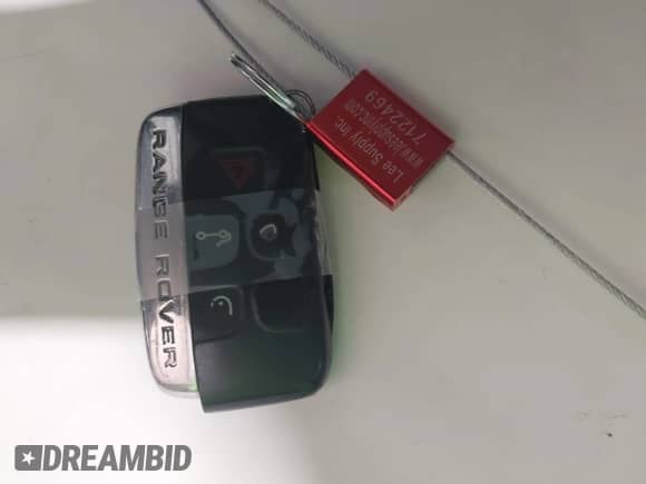 2014 Land Rover Range Rover Sport HSE with VIN SALWR2VF8EA308231, listed as a IAAI auction lot 42826551 with 120,443 mi miles and . Bid and sale history available at DreamBid. Image 11.