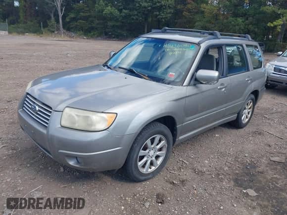 2006 Subaru Forester X with VIN JF1SG65696H720045, listed as a IAAI auction lot 43436080 with 156,850 mi miles and . Bid and sale history available at DreamBid. Image 2.