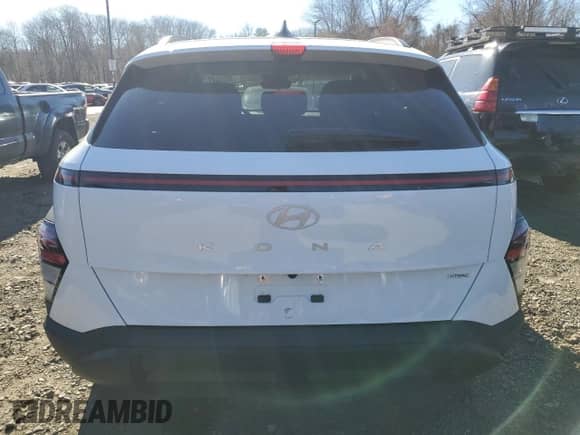 2024 Hyundai Kona SEL with VIN KM8HBCAB7RU172770, listed as a Copart auction lot 81492114 with 7,756 mi miles and Clean title. Bid and sale history available at DreamBid. Image 6.
