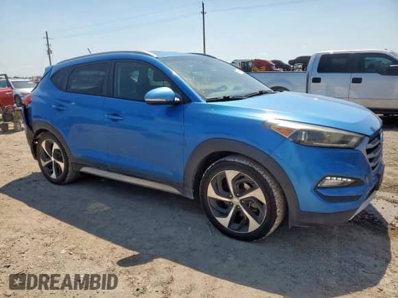 2017 Hyundai Tucson Sport с VIN KM8J33A24HU349966, выставлен на аукционе Copart как лот 71643155 с пробегом 85 447 миль миль и Списание • Salvage title. История ставок и продаж доступна на DreamBid. Изображение 4.