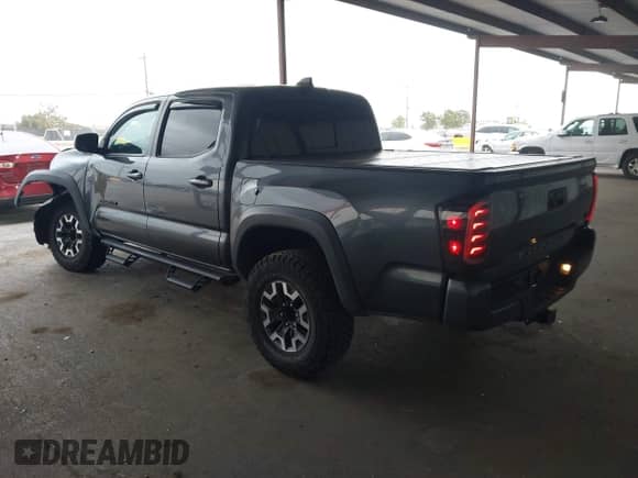 2020 Toyota Tacoma TRD Off Road с VIN 3TMCZ5AN0LM362664, выставлен на аукционе IAAI как лот 43409343 с пробегом 60 685 миль миль и . История ставок и продаж доступна на DreamBid. Изображение 3.