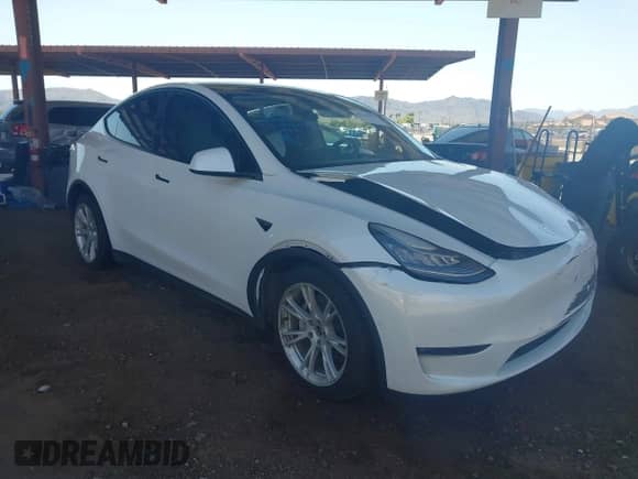 2021 Tesla Model Y Long Range с VIN 5YJYGDEE2MF161838, выставлен на аукционе IAAI как лот 43250955 с пробегом 97 847 миль миль и . История ставок и продаж доступна на DreamBid. Изображение 1.