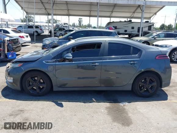 2013 Chevrolet Volt with VIN 1G1RE6E49DU106512, listed as a IAAI auction lot 42920120 with 121,700 mi miles and . Bid and sale history available at DreamBid. Image 15.