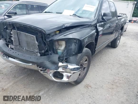 2009 Dodge 2500 SLT with VIN 3D7KR28L19G514785, listed as a IAAI auction lot 42858402 with 302,170 mi miles and . Bid and sale history available at DreamBid. Image 6.