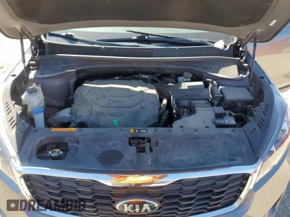 2019 Kia Sorento LX with VIN 5XYPGDA5XKG551402, listed as a Copart auction lot 70285605 with 98,518 mi miles and Salvage title. Bid and sale history available at DreamBid. Image 12.