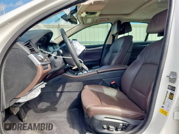 2014 BMW 5 Series 535d с VIN WBAXA5C58ED689752, выставлен на аукционе Copart как лот 81325775 с пробегом 56 195 миль миль и Списание • Salvage title. История ставок и продаж доступна на DreamBid. Изображение 7.