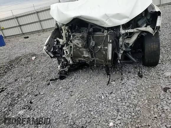 2015 Nissan Pathfinder Platinum with VIN 5N1AR2MNXFC687874, listed as a Copart auction lot 70423175 with 108,706 mi miles and Salvage title. Bid and sale history available at DreamBid. Image 14.