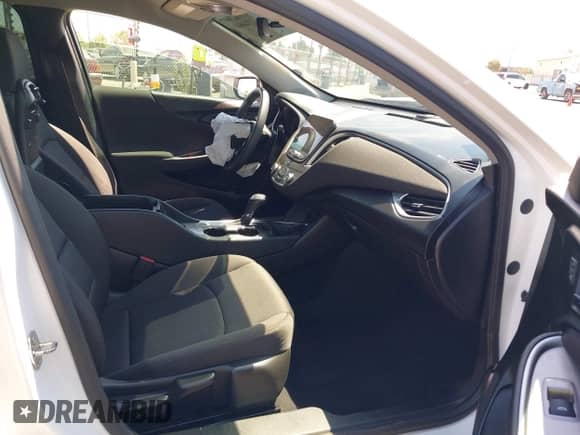 2020 Chevrolet Malibu LS with VIN 1G1ZC5ST9LF148497, listed as a IAAI auction lot 42744448 with 28,909 mi miles and . Bid and sale history available at DreamBid. Image 5.