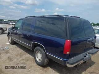 1999 Chevrolet Suburban с VIN 3GNEC16R0XG228425, выставлен на аукционе IAAI как лот 42261853 с пробегом 394 272 миль миль и . История ставок и продаж доступна на DreamBid. Изображение 3.