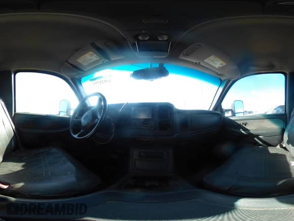 2002 Chevrolet Silverado 2500HD LS with VIN 1GCHK23182F194743, listed as a IAAI auction lot 43521794 with 284,628 mi miles and . Bid and sale history available at DreamBid. Image 18.