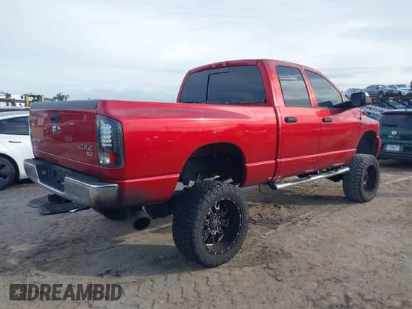 2006 Dodge 2500 SLT with VIN 1D7KS28C56J236679, listed as a IAAI auction lot 43196623 with 194,746 mi miles and . Bid and sale history available at DreamBid. Image 4.