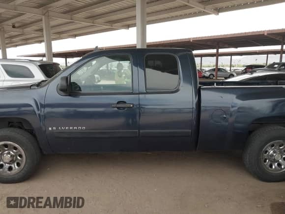 2007 Chevrolet Silverado 1500 1LT с VIN 2GCEK19CX71579533, выставлен на аукционе IAAI как лот 42247899 с пробегом 173 614 миль миль и . История ставок и продаж доступна на DreamBid. Изображение 14.