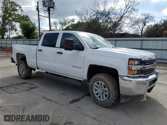2017 Chevrolet Silverado 2500HD Work Truck with VIN 1GC1KUEGXHF234974, listed as a Copart auction lot 47557124 with 85,615 mi miles and Clean title. Bid and sale history available at DreamBid. Image 4.