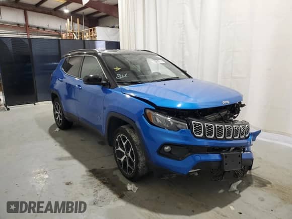 2025 Jeep Compass Limited with VIN 3C4NJDCN5ST511985, listed as a Copart auction lot 89178105 with 9,860 mi miles and Clean title. Bid and sale history available at DreamBid. Image 4.