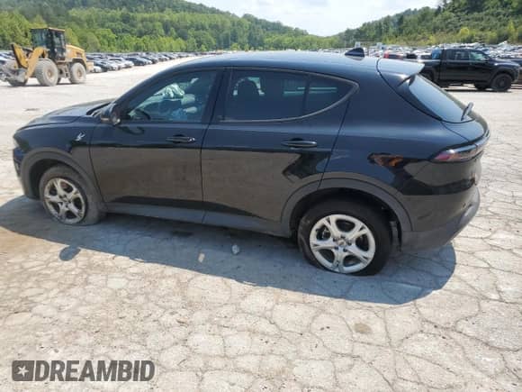 2023 Dodge Hornet GT with VIN ZACNDFAN9P3A08536, listed as a Copart auction lot 65271304 with 24,902 mi miles and Salvage title. Bid and sale history available at DreamBid. Image 2.