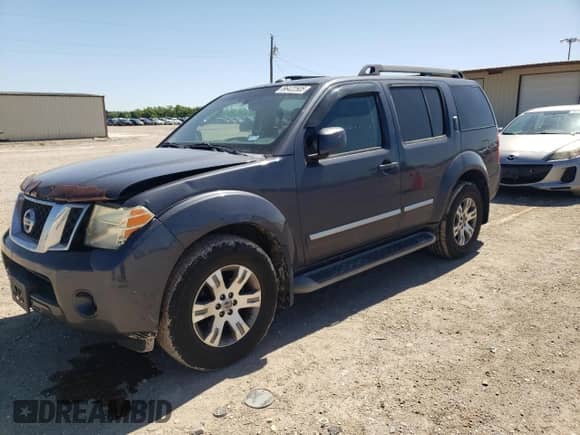 2011 Nissan Pathfinder S with VIN 5N1AR1NN0BC610479, listed as a Copart auction lot 56422505 with 165,116 mi miles and Salvage title. Bid and sale history available at DreamBid. Image 1.