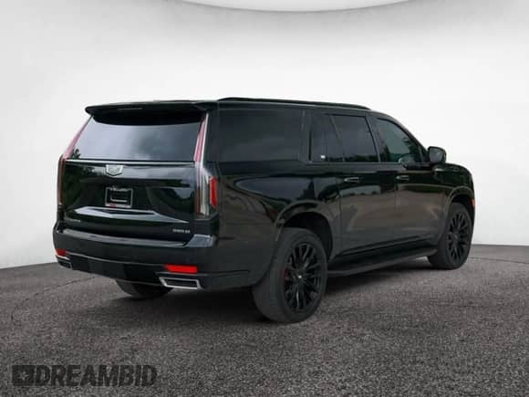 2021 Cadillac Escalade с VIN 1GYS3KKT1MR469368, выставлен на аукционе Copart как лот 84433335 с пробегом 77 845 миль миль и Чистый • Clean title. История ставок и продаж доступна на DreamBid. Изображение 4.
