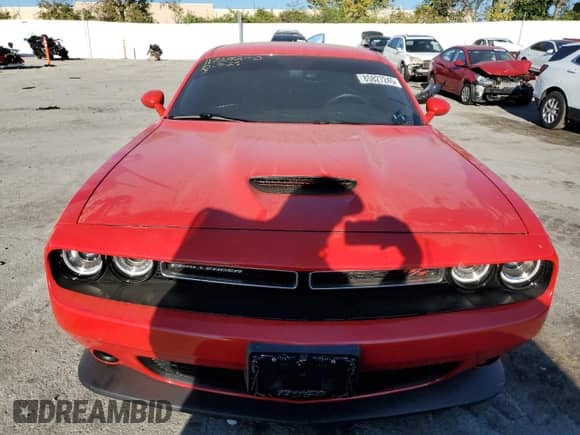 2019 Dodge Challenger R/T with VIN 2C3CDZBT1KH750264, listed as a Copart auction lot 85827245 with Not provided miles and Salvage title. Bid and sale history available at DreamBid. Image 5.