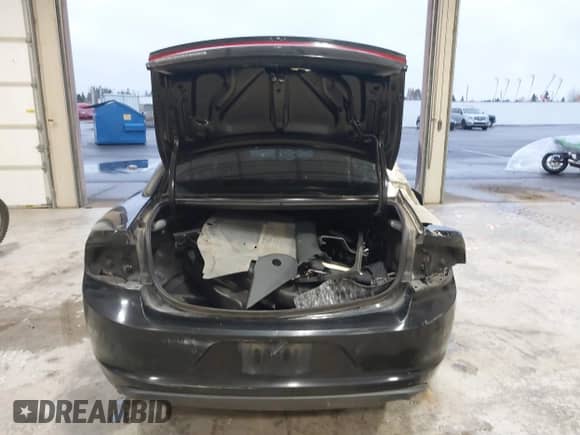 2018 Dodge Charger Police с VIN 2C3CDXAT5JH163232, выставлен на аукционе IAAI как лот 40096479 с пробегом 84 450 миль миль и . История ставок и продаж доступна на DreamBid. Изображение 17.