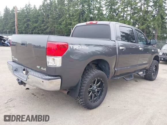 2013 Toyota Tundra Limited с VIN 5TFHW5F16DX289624, выставлен на аукционе IAAI как лот 42431374 с пробегом 115 432 миль миль и . История ставок и продаж доступна на DreamBid. Изображение 4.