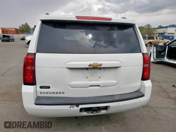 2016 Chevrolet Suburban LS с VIN 1GNSCGKC8GR247036, выставлен на аукционе Copart как лот 69387115 с пробегом 116 354 миль миль и Списание • Salvage title. История ставок и продаж доступна на DreamBid. Изображение 6.
