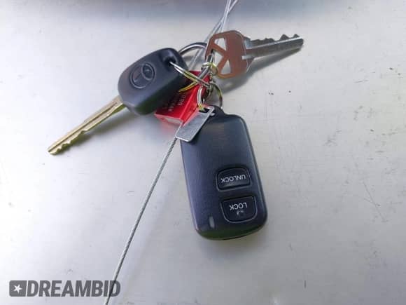 2012 Toyota Camry L z VIN 4T1BF1FK5CU629140, wystawiony jako IAAI lot #42885614 z przebiegiem 94 732 mil mil oraz . Historia ofert i sprzedaży dostępna na DreamBid. Obrazek 11.