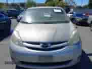 2007 Toyota Sienna CE с VIN 5TDZK23C17S072304, выставлен на аукционе IAAI как лот 43175510 с пробегом 190 524 миль миль и . История ставок и продаж доступна на DreamBid. Изображение 12.