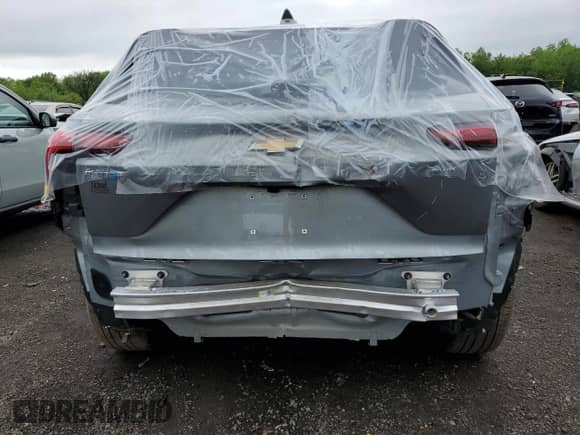 2024 Chevrolet Blazer EV eAWD LT z VIN 3GNKDBRJ6RS216016, wystawiony jako Copart lot #56030065 z przebiegiem 11 309 mil mil oraz Szkoda całkowita • Salvage title. Historia ofert i sprzedaży dostępna na DreamBid. Obrazek 6.