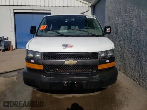 2022 Chevrolet Express Passenger LS с VIN 1GAZGNF77N1255047, выставлен на аукционе Copart как лот 67718524 с пробегом Не указан миль и На запчасти • Non repairable. История ставок и продаж доступна на DreamBid. Изображение 5.
