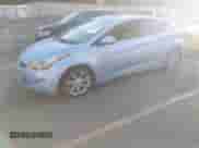 2011 Hyundai Elantra GLS z VIN KMHDH4AE3BU153894, wystawiony jako IAAI lot #42820459 z przebiegiem 167 720 mil mil oraz . Historia ofert i sprzedaży dostępna na DreamBid. Obrazek 2.