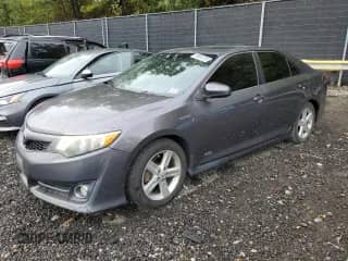 2014 Toyota Camry LE with VIN 4T1BD1FK4EU128412, listed as a Copart auction lot 85692735 with 368,041 mi miles and Clean title. Bid and sale history available at DreamBid. Image 1.