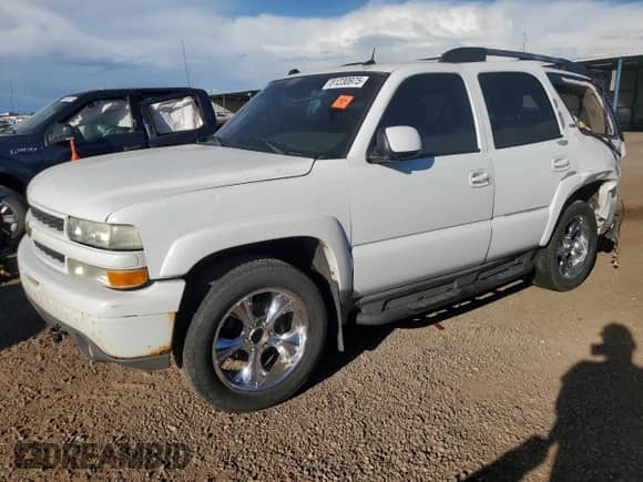 2005 Chevrolet Tahoe LS с VIN 1GNEK13T85R206799, выставлен на аукционе Copart как лот 81230975 с пробегом 233 295 миль миль и Списание • Salvage title. История ставок и продаж доступна на DreamBid. Изображение 1.