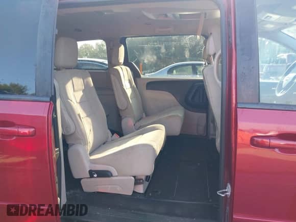2011 Dodge Grand Caravan Mainstreet with VIN 2D4RN3DG4BR601733, listed as a IAAI auction lot 43148066 with 171,191 mi miles and . Bid and sale history available at DreamBid. Image 8.