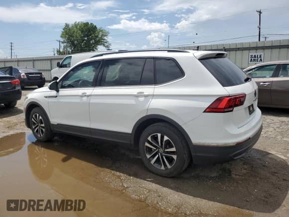 2022 Volkswagen Tiguan S с VIN 3VV1B7AXXNM045651, выставлен на аукционе Copart как лот 64000225 с пробегом 11 748 миль миль и Чистый • Clean title. История ставок и продаж доступна на DreamBid. Изображение 2.