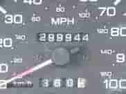 1997 Nissan Frontier XE z VIN 1N6SD11SXVC320206, wystawiony jako IAAI lot #42435128 z przebiegiem 299 944 mil mil oraz . Historia ofert i sprzedaży dostępna na DreamBid. Obrazek 15.