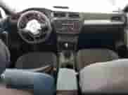 2018 Volkswagen Tiguan S с VIN 3VV1B7AX4JM055103, выставлен на аукционе Copart как лот 82042935 с пробегом 111 715 миль миль и Списание • Salvage title. История ставок и продаж доступна на DreamBid. Изображение 8.