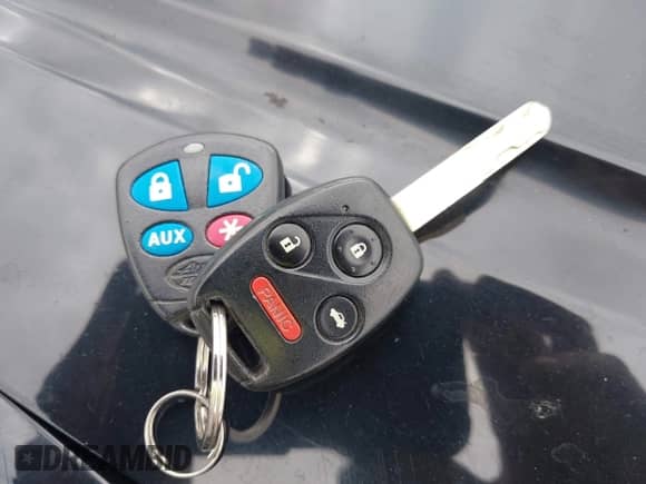 2008 Honda Accord EX z VIN 1HGCP367X8A013358, wystawiony jako IAAI lot #43430153 z przebiegiem 181 003 mil mil oraz . Historia ofert i sprzedaży dostępna na DreamBid. Obrazek 11.