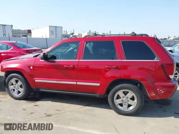 2006 Jeep Grand Cherokee Limited с VIN 1J4HR58246C185599, выставлен на аукционе IAAI как лот 43215447 с пробегом 225 126 миль миль и . История ставок и продаж доступна на DreamBid. Изображение 15.