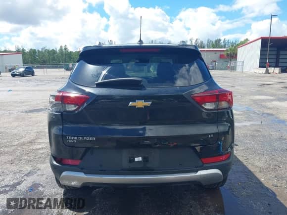 2021 Chevrolet TrailBlazer LT с VIN KL79MRSLXMB010534, выставлен на аукционе IAAI как лот 43258821 с пробегом 84 442 миль миль и . История ставок и продаж доступна на DreamBid. Изображение 16.