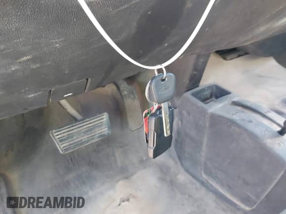 2016 Chevrolet Silverado 2500HD Work Truck с VIN 1GC1KUEG0GF116592, выставлен на аукционе IAAI как лот 42623443 с пробегом 235 302 миль миль и . История ставок и продаж доступна на DreamBid. Изображение 11.