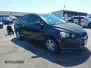 2015 Chevrolet Sonic LT с VIN 1G1JC5SG8F4126703, выставлен на аукционе IAAI как лот 43129168 с пробегом 220 185 миль миль и . История ставок и продаж доступна на DreamBid. Изображение 1.