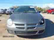 2005 Dodge Neon SXT z VIN 1B3ES56C55D252584, wystawiony jako IAAI lot #43176833 z przebiegiem 75 510 mil mil oraz . Historia ofert i sprzedaży dostępna na DreamBid. Obrazek 12.